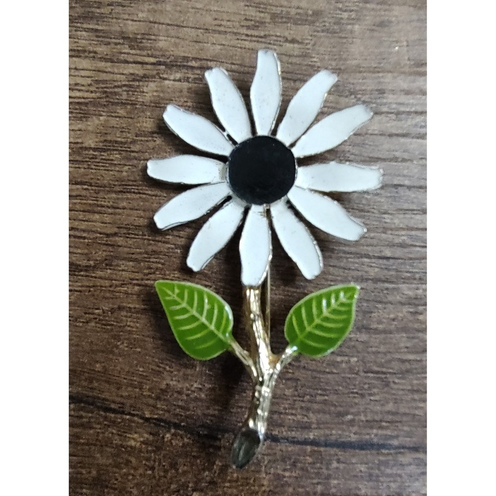Vintage Enamel Daisy Flower Brooch Gold Tone Mod Floral Pin 2.5" J274